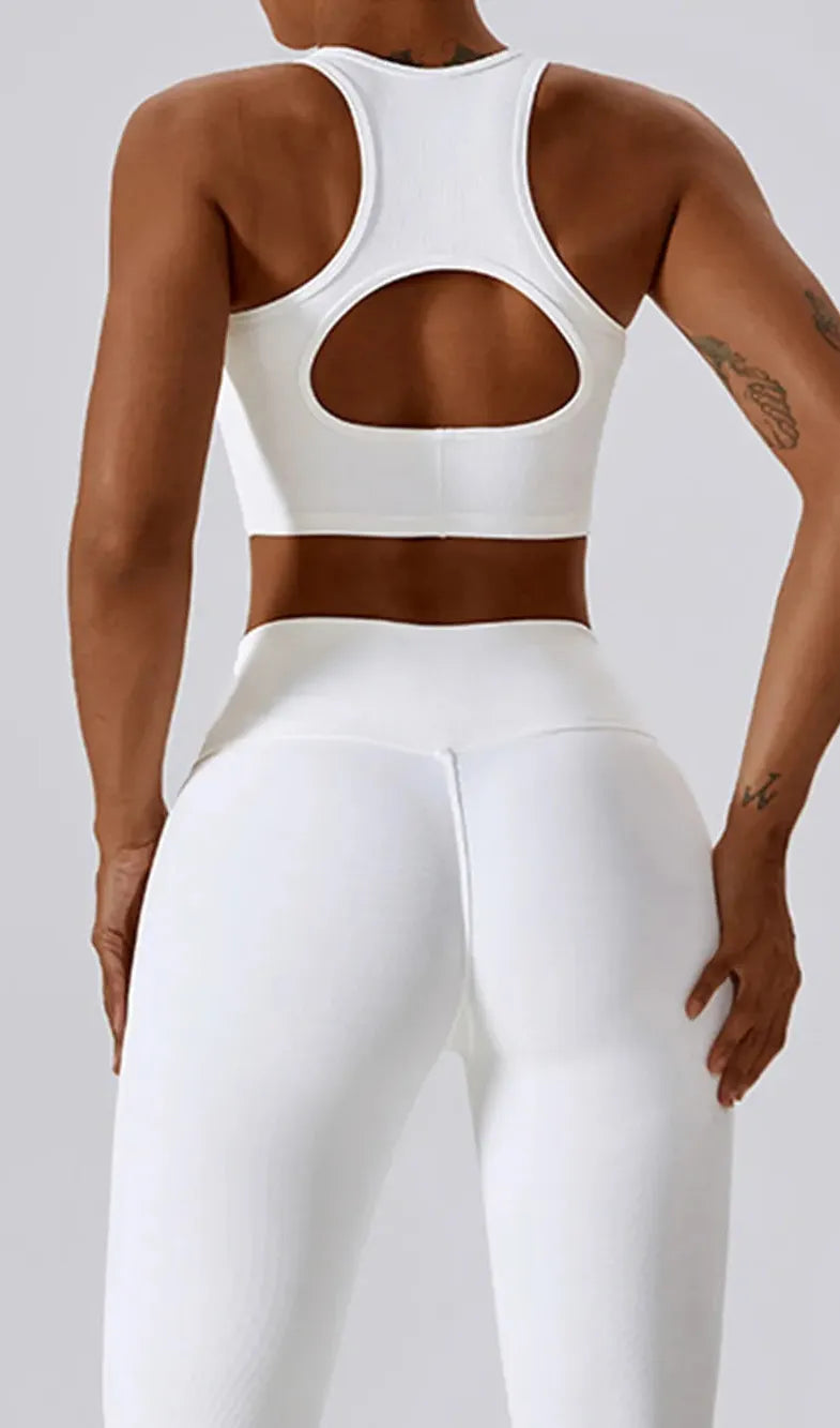 27475349-4a35-42b2-a6e4-3d589742447e-Max