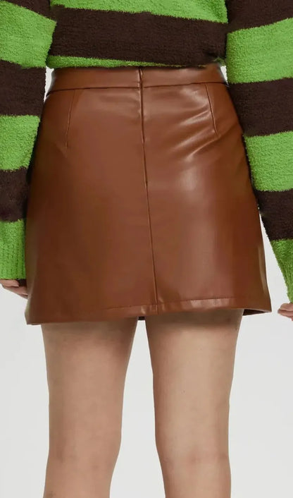 23b9506d-09a1-4d52-92ae-fd563e037408-Max