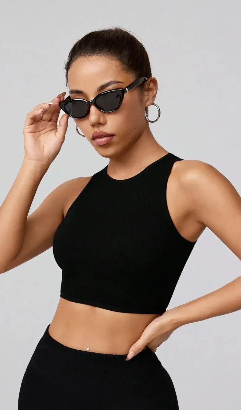 4898bf17-f1fa-45fb-89f6-92c59a1b096e-Max