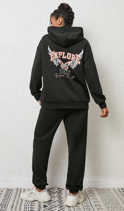 527e70d04bd448b89180b564ef2518df-Max