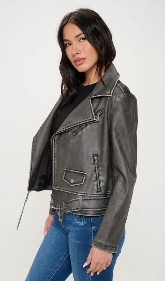 719c2bb3-4ecb-4690-b62d-e74e72f28286-Max