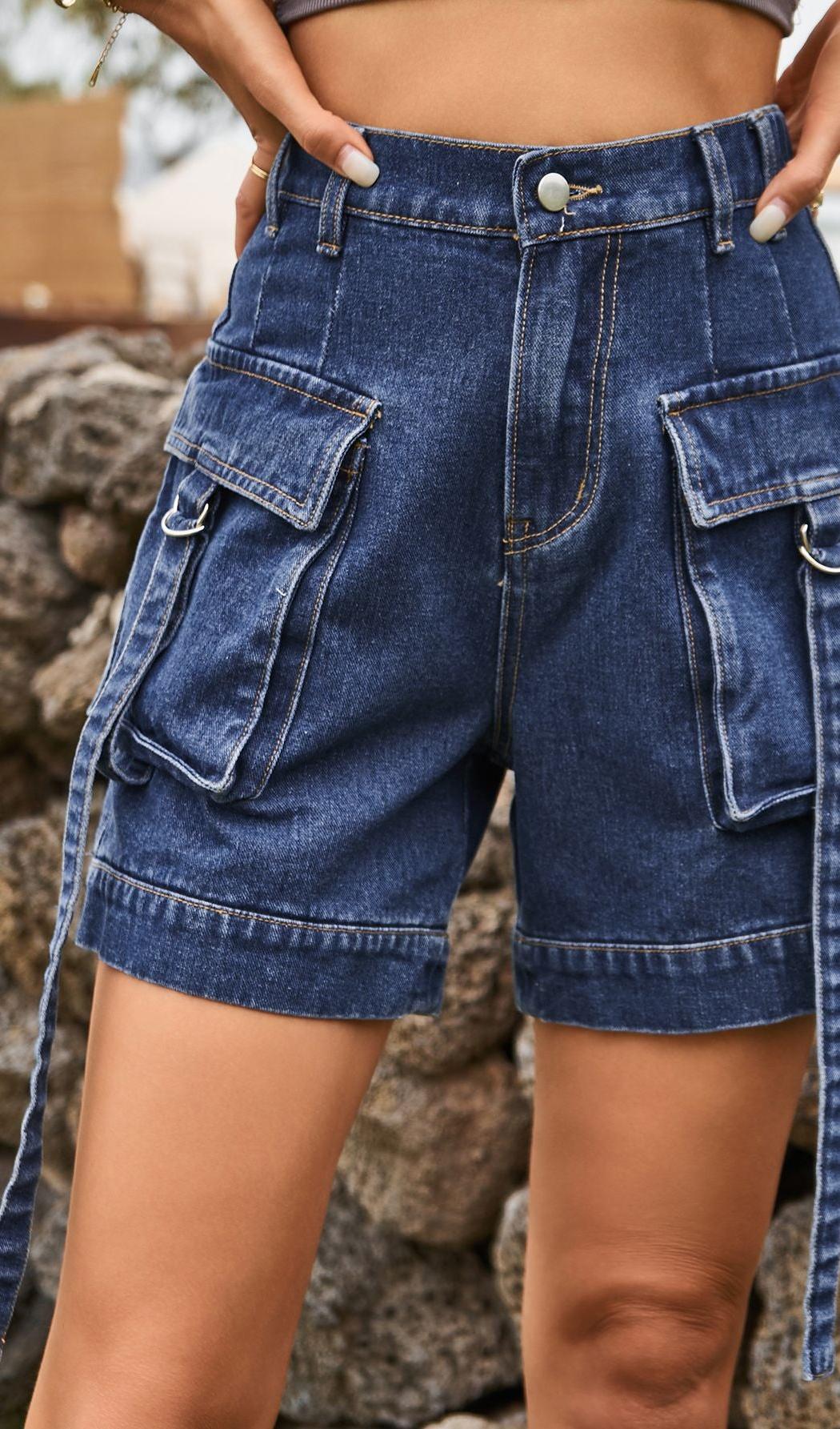 832ea8548fb84b3bb45f2d31e80a1f95-Max