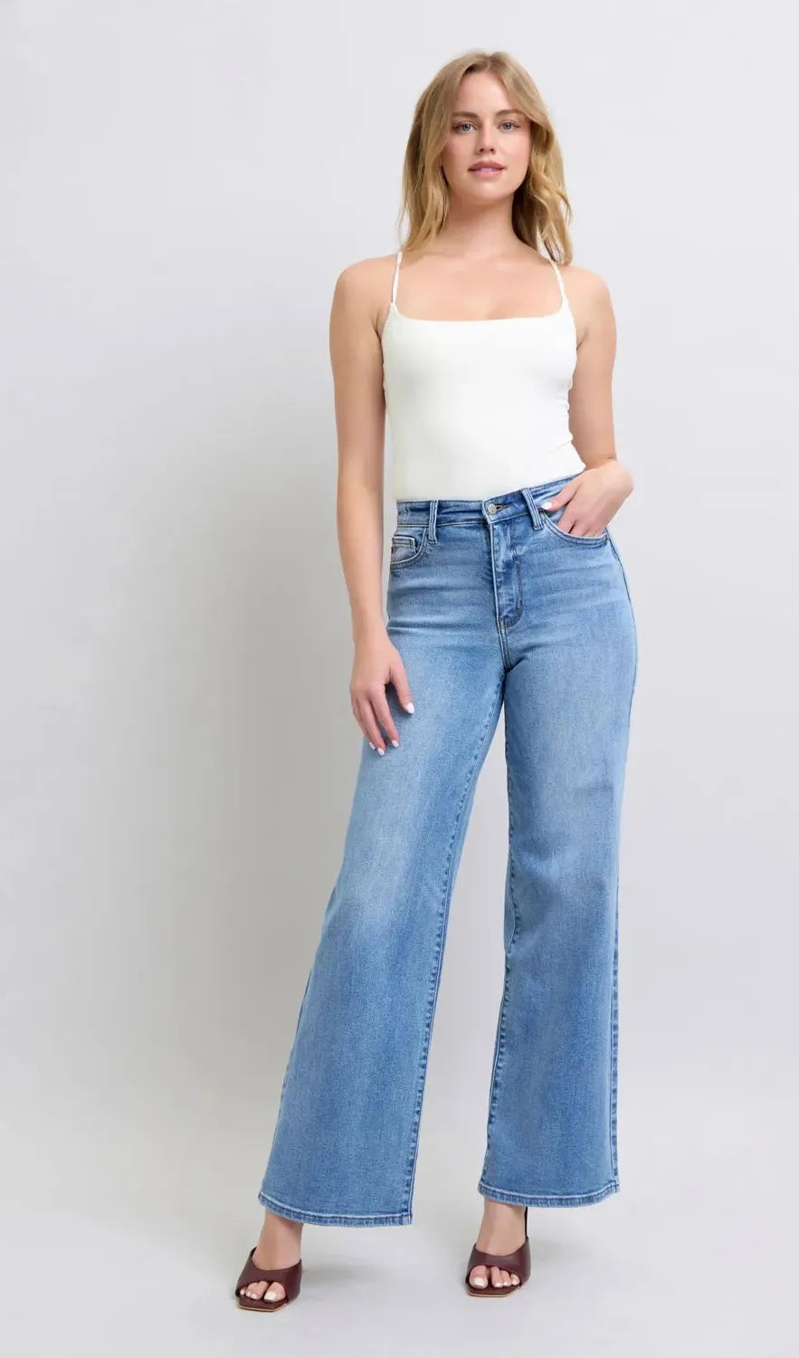 9d5065ac-d443-4fea-9817-bf642b3ada99-Max