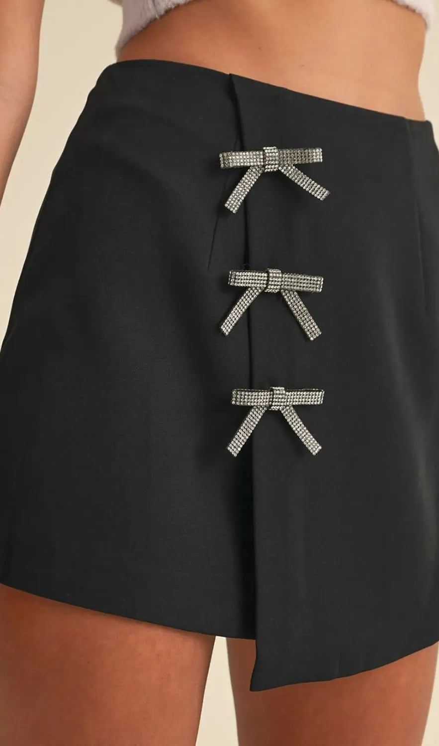 a8bf71e3-cf94-48c9-b4ea-f83281e41c41-Max