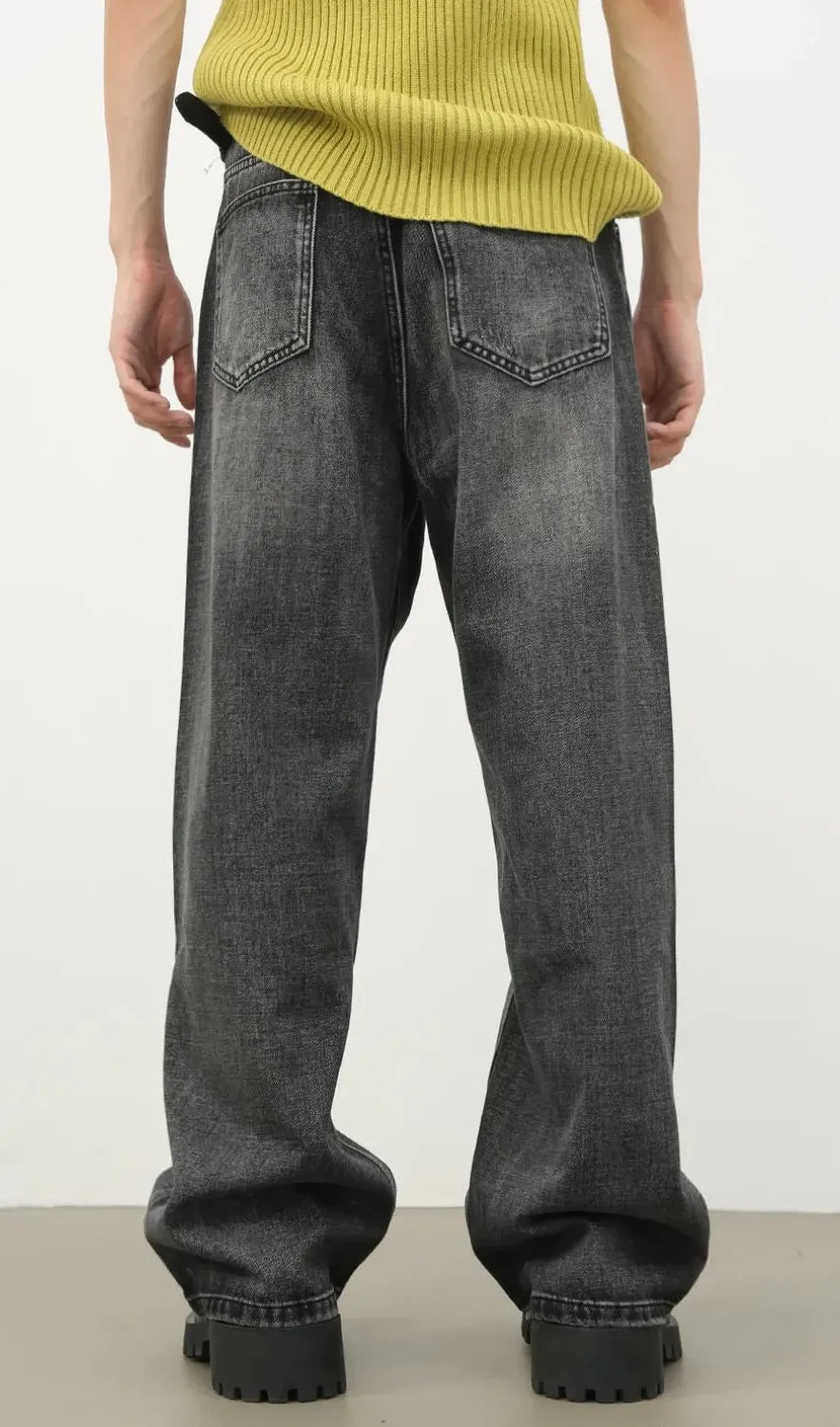 a9b55d9a-3215-43fc-8127-6a0a1830bae4-Max