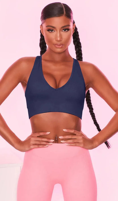 b5613ed6-68ff-4a23-86bb-4d3a56ba2b7f-Max