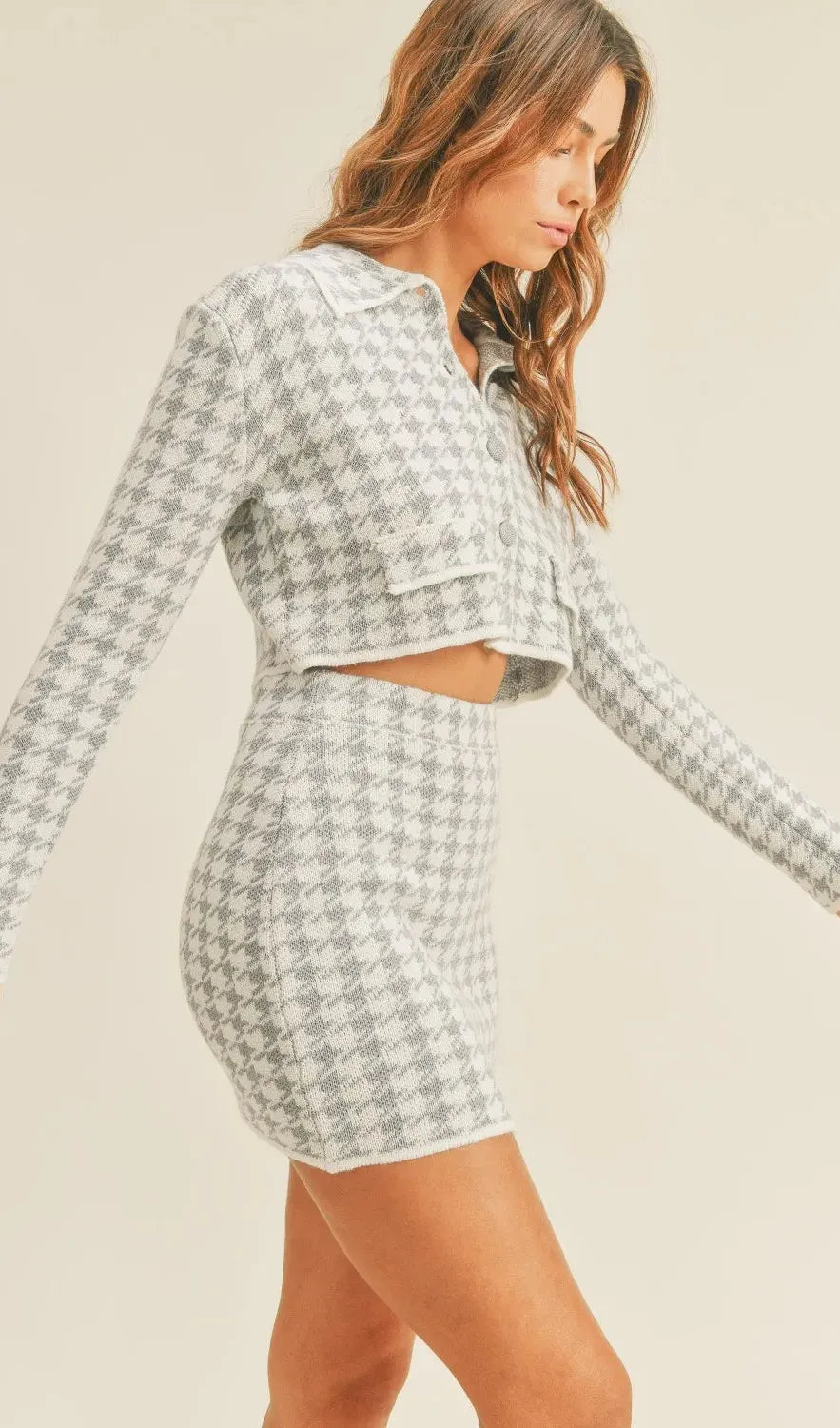 ca48f5d5-d5f3-4b36-abaa-9a8e75e8a1e7-Max