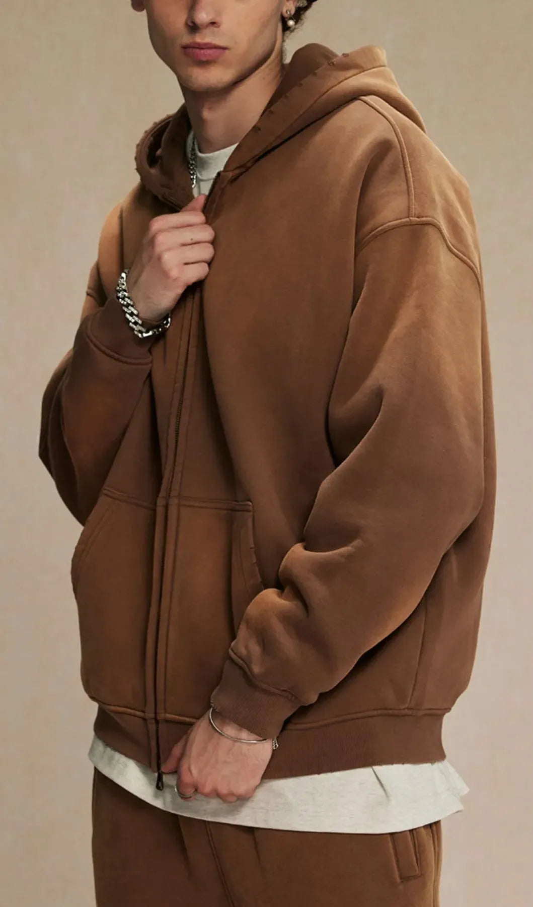 e0744b3a-99f4-4d49-8b50-45260808933b-Max-Origin