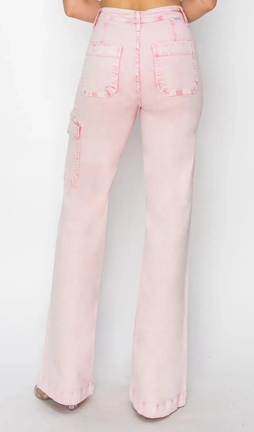 e8e82940-bfc5-43c6-8781-b9e849947fb3-Max