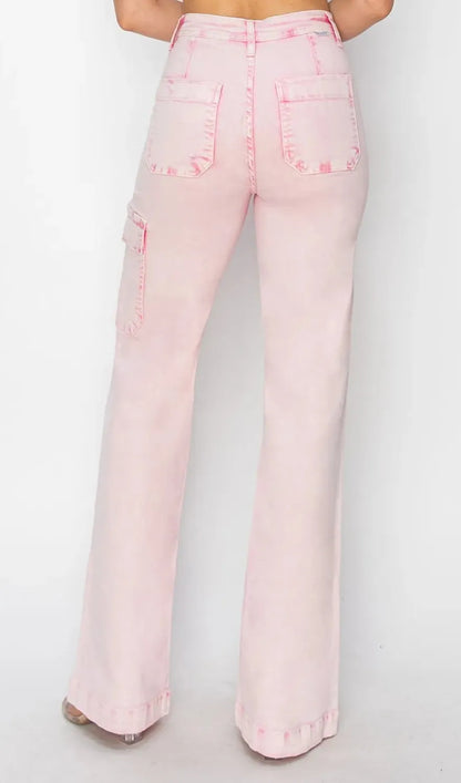 e8e82940-bfc5-43c6-8781-b9e849947fb3-Max