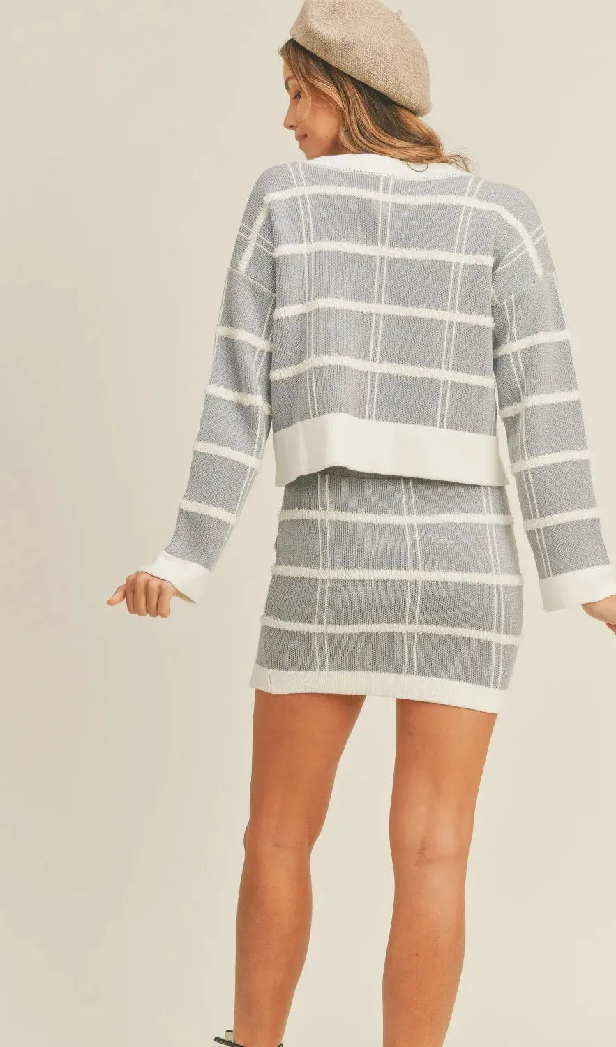 ec301184-bb7b-416e-baa1-04c7e4ae4cdd-Max