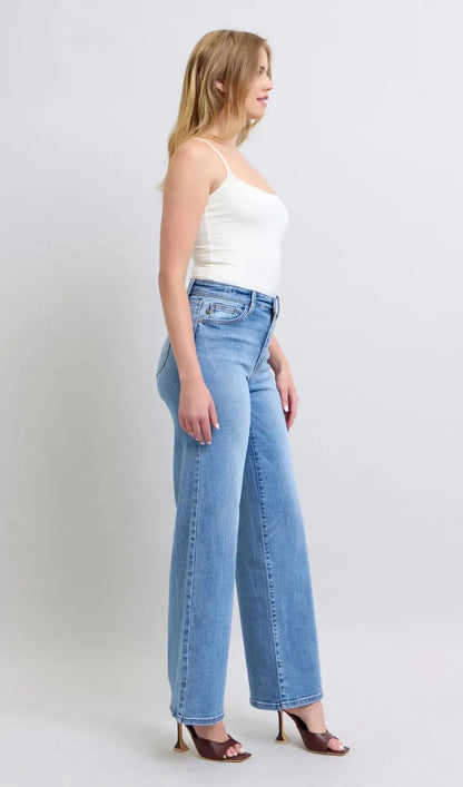 f3cc693d-56d2-41ed-92be-6a8bdc1207bd-Max