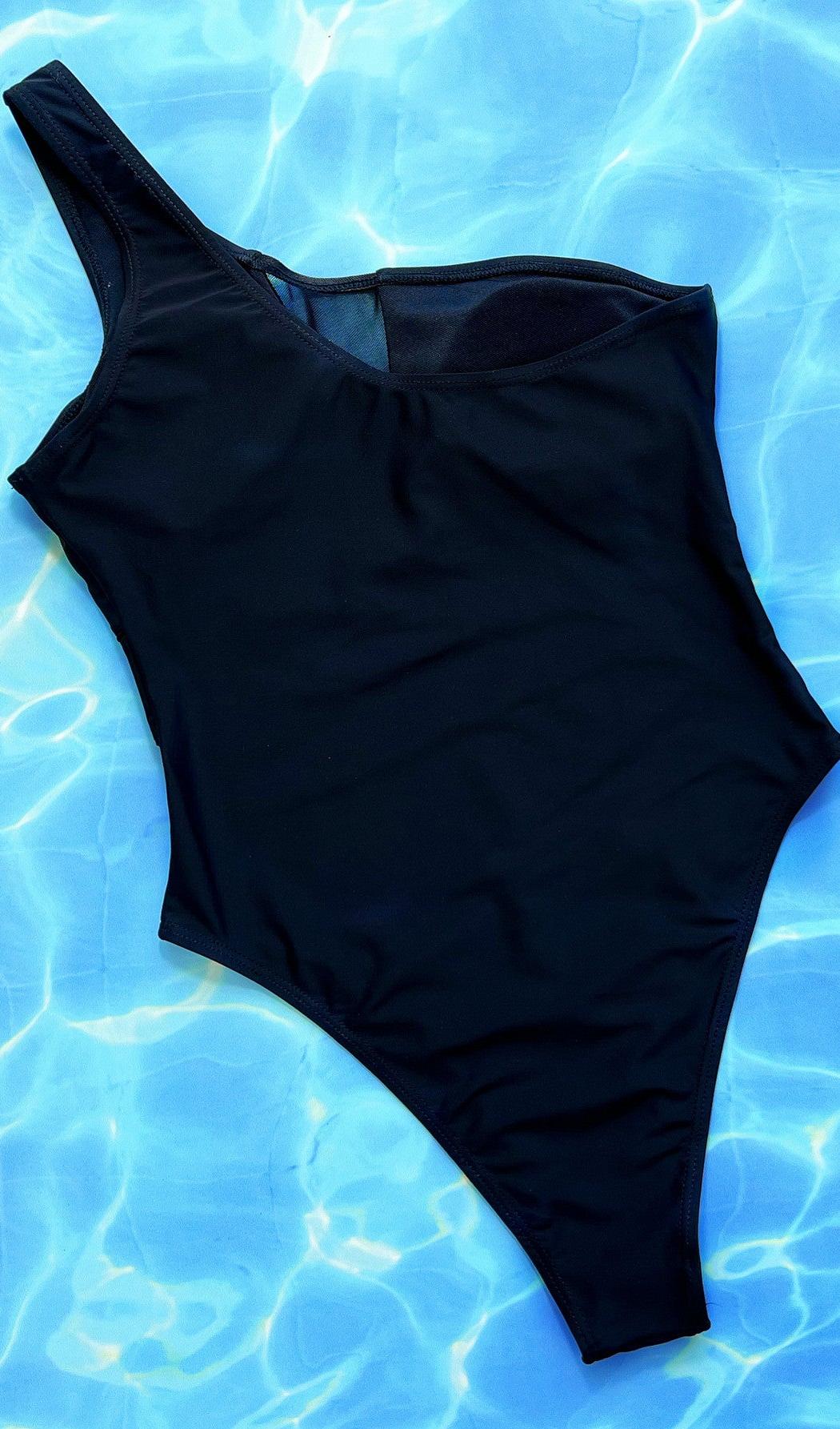 f8701009e8ed45509ef304eded834c11-Max